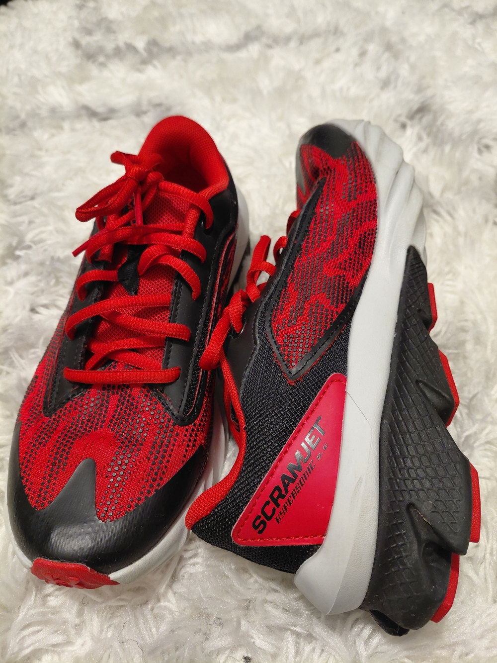 Under Armour Red and Black Scramjet Kids Sneakers